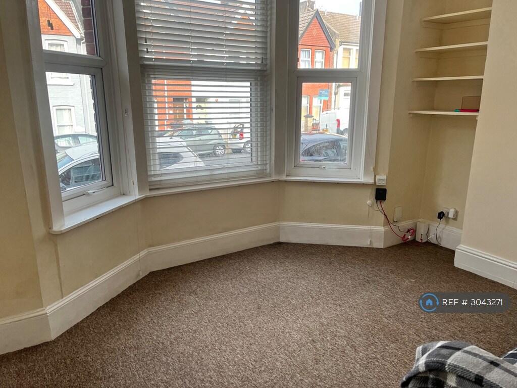Shanklin Road, Brighton, BN2 photo 3