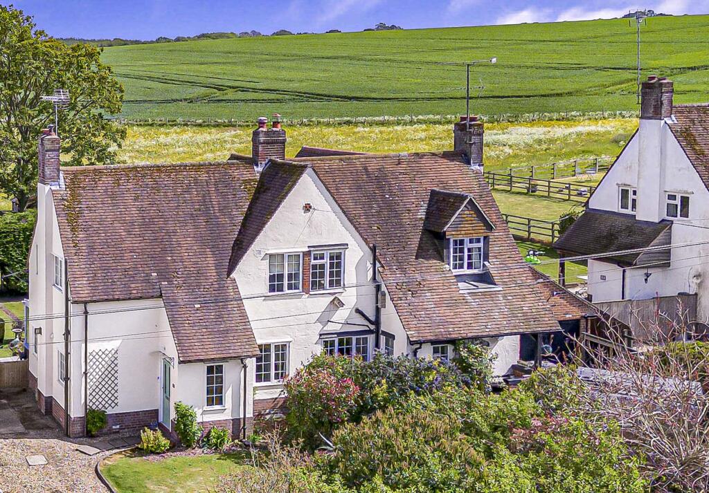 Main image of property: 3 Mayfield Cottages, Compton
