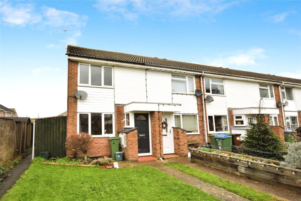 Main image of property: Ditchingham Close, Aylesbury, HP19