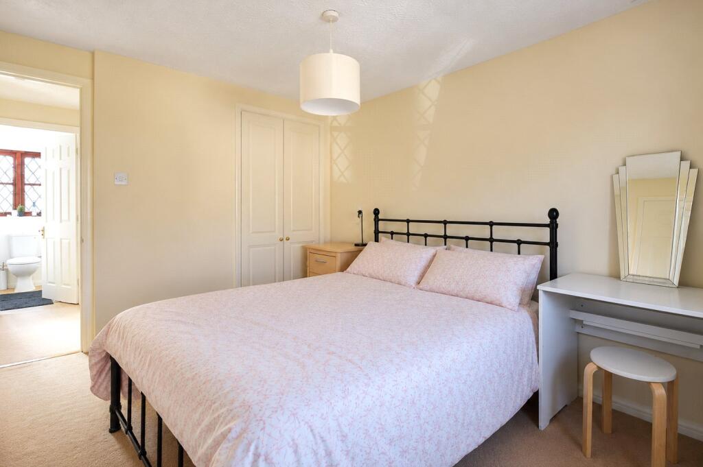 House in Torquay, Torbay - View 3