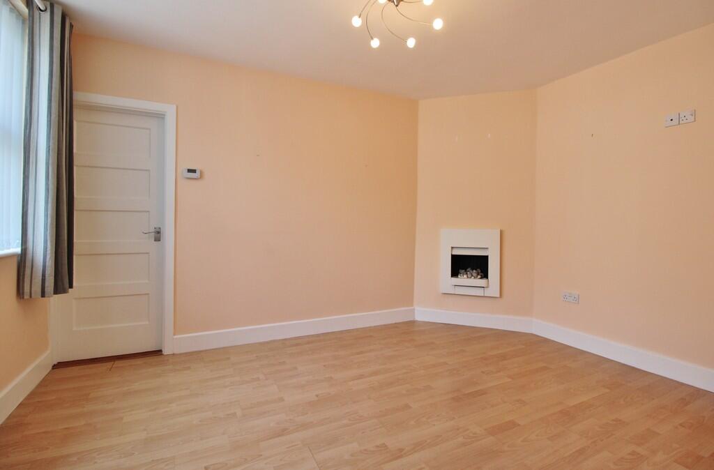 House in Fareham, Portchester - View 4