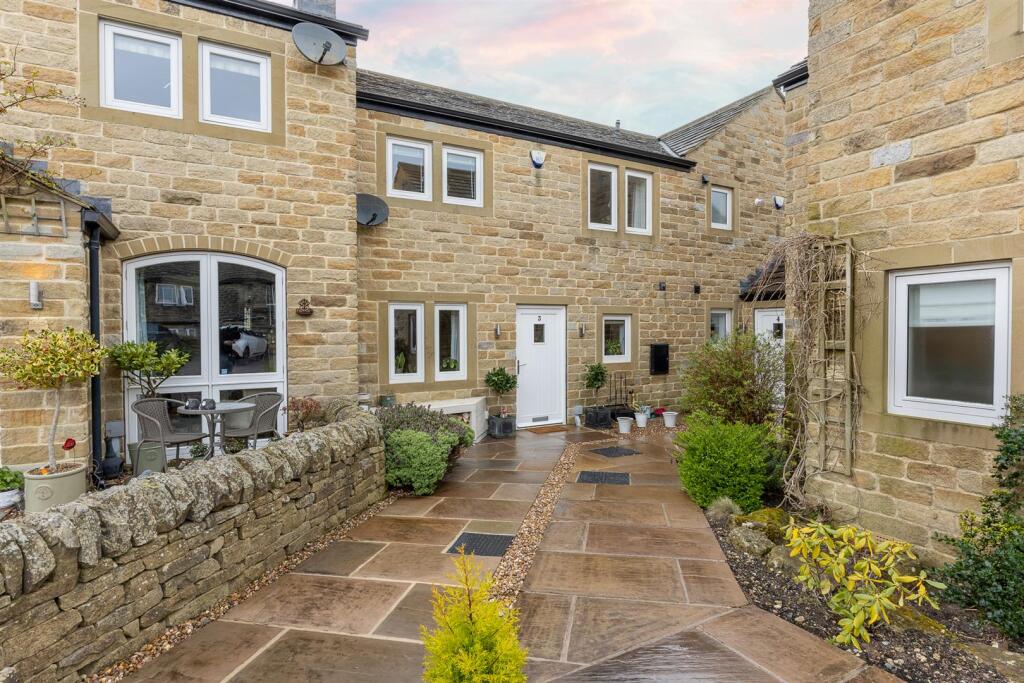 Main image of property: Beech Court, Farnley Tyas, Huddersfield HD4