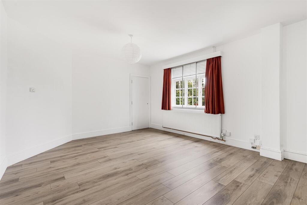 House in Cambridge, Girton - View 4