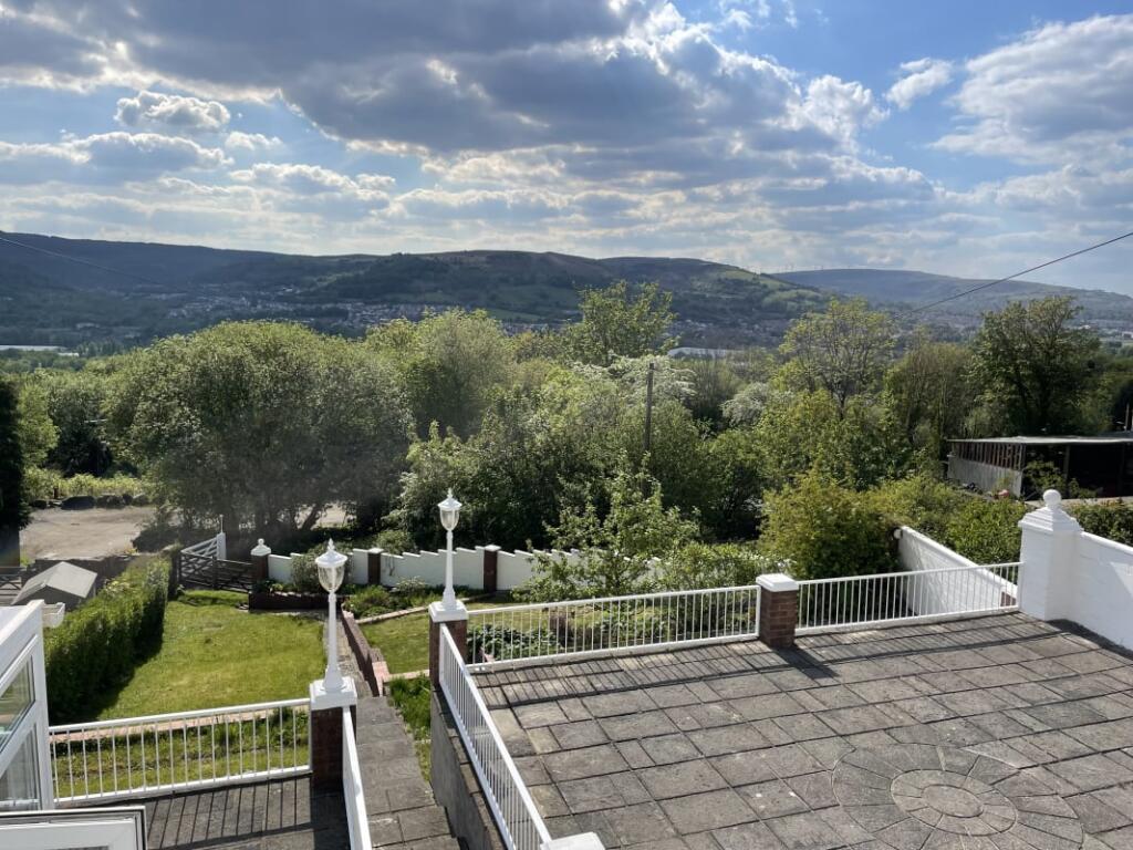 Ty'R Berllan, Bryngolwg, Aberdare, CF44 photo 2