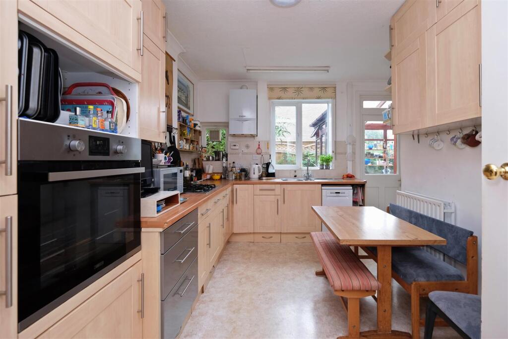 House in Whitstable, Lower Island - View 4