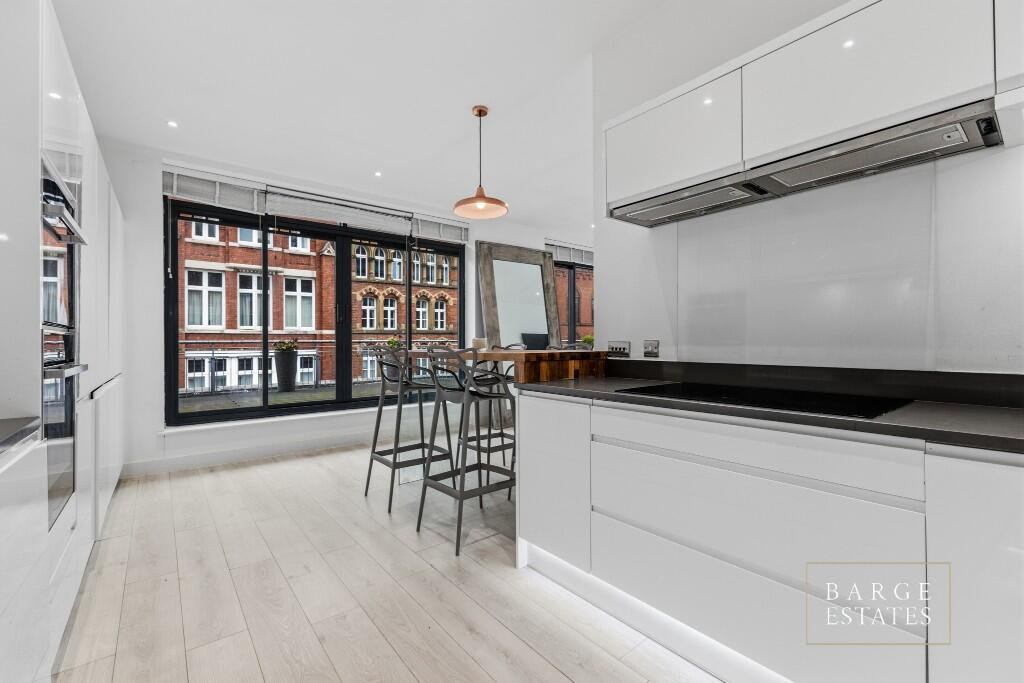 Penthouse, Britannia House, York Place, Leeds, West Yorkshire, LS1 photo 4
