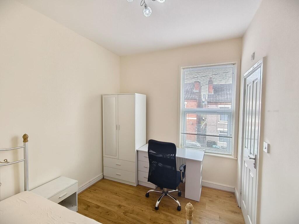 House in Coventry, Lower Stoke - View 2