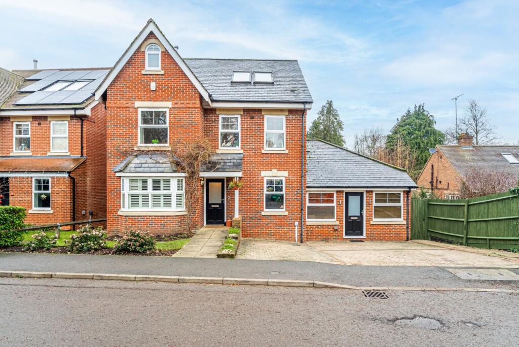 Main image of property: Meads Lane, Wheathampstead, St. Albans, Hertfordshire, AL4
