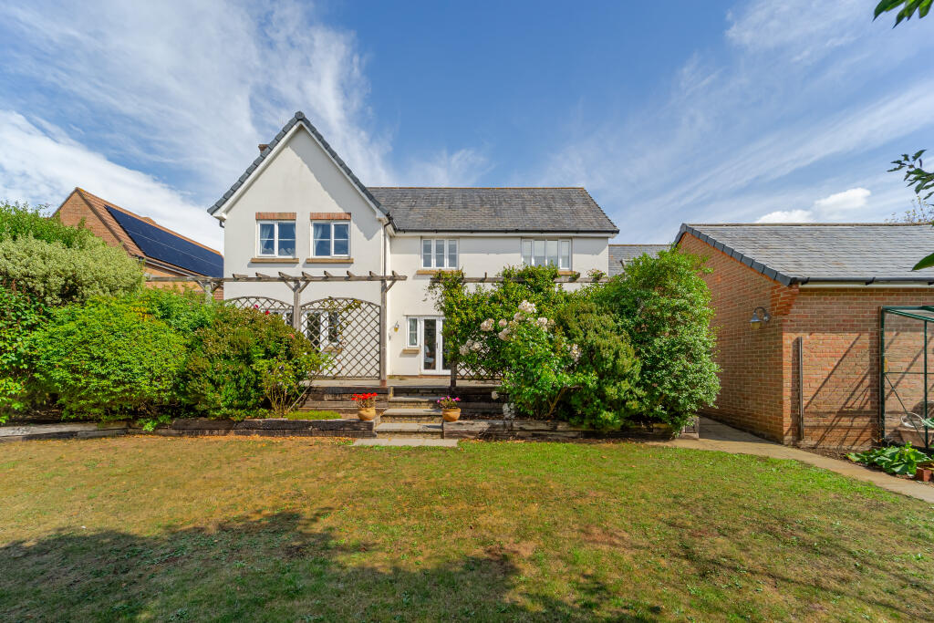 House in Winscombe, Sidcot - View 4