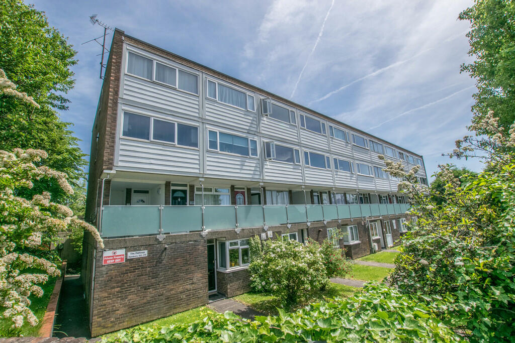 Main image of property: Crib Street, Ware