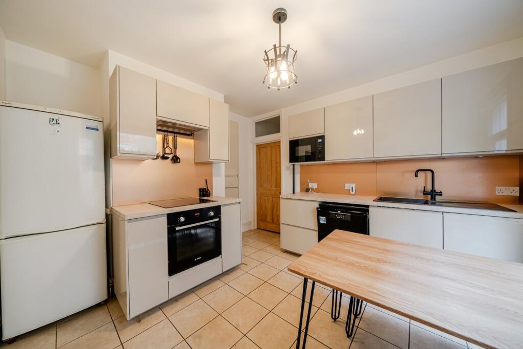 Main image of property: Replingham Road, Southfields, London, SW18