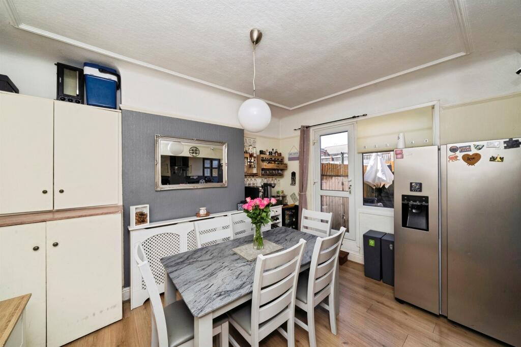 House in Wirral, Liverpool City Region - More