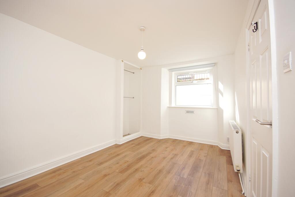 Apartment in Bristol, Stokes Croft, Kingsdown - View 4