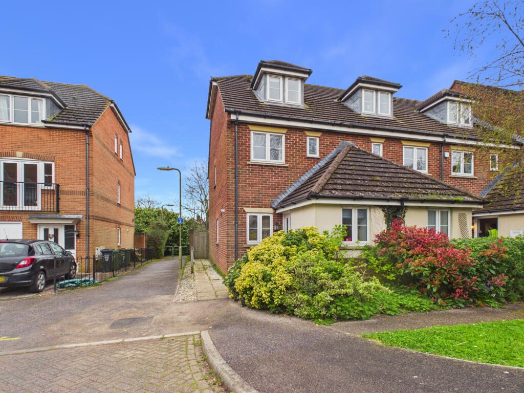 Main image of property: Walker Place, Hamble