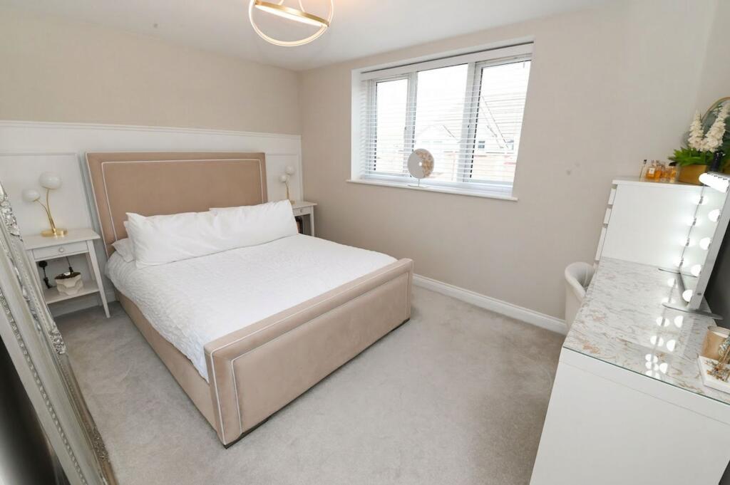 Little Moss Lane, Swinton, M27 photo 2