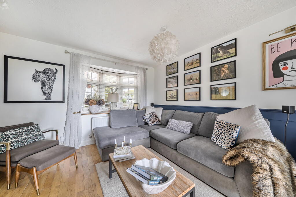 House in Thanet, Way, Minster - More