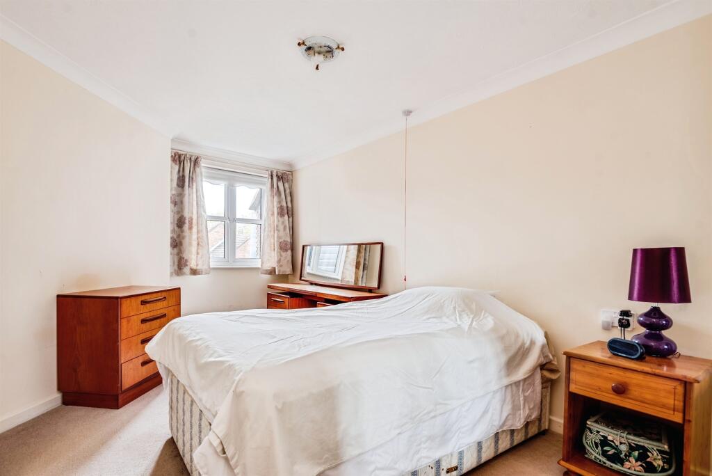 Apartment in Oxford - View 5