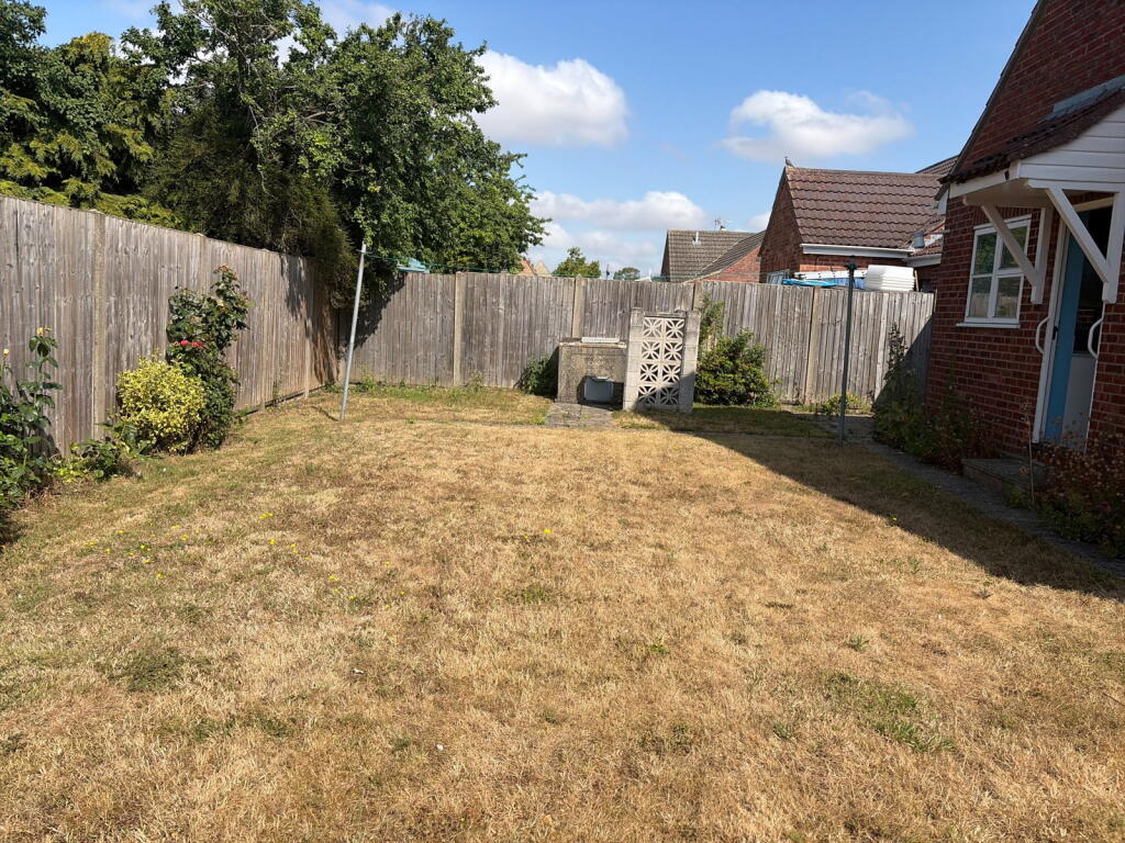 Main image of property: Cressing Road, Braintree, CM7 3PQ