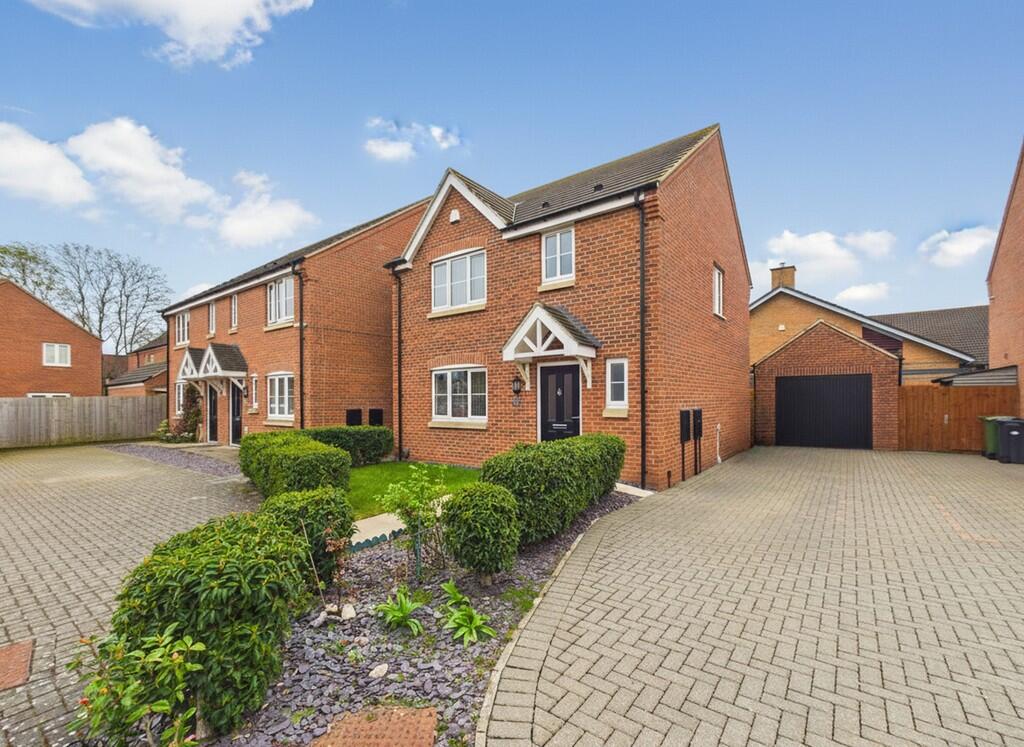Main image of property: Ashmount Close, Loughborough