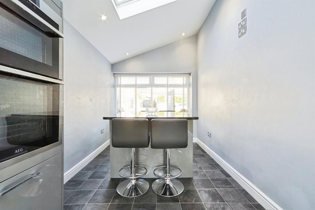 Additional image 3 of Glenaire Drive, Baildon, Shipley