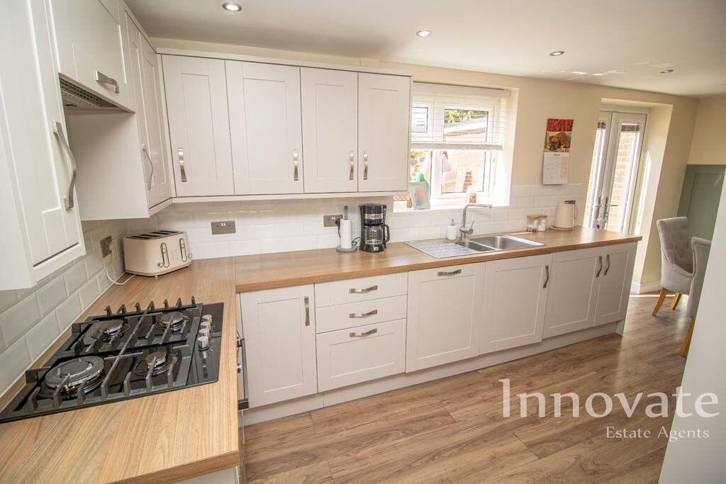 House in Sandwell, West Midlands - View 4