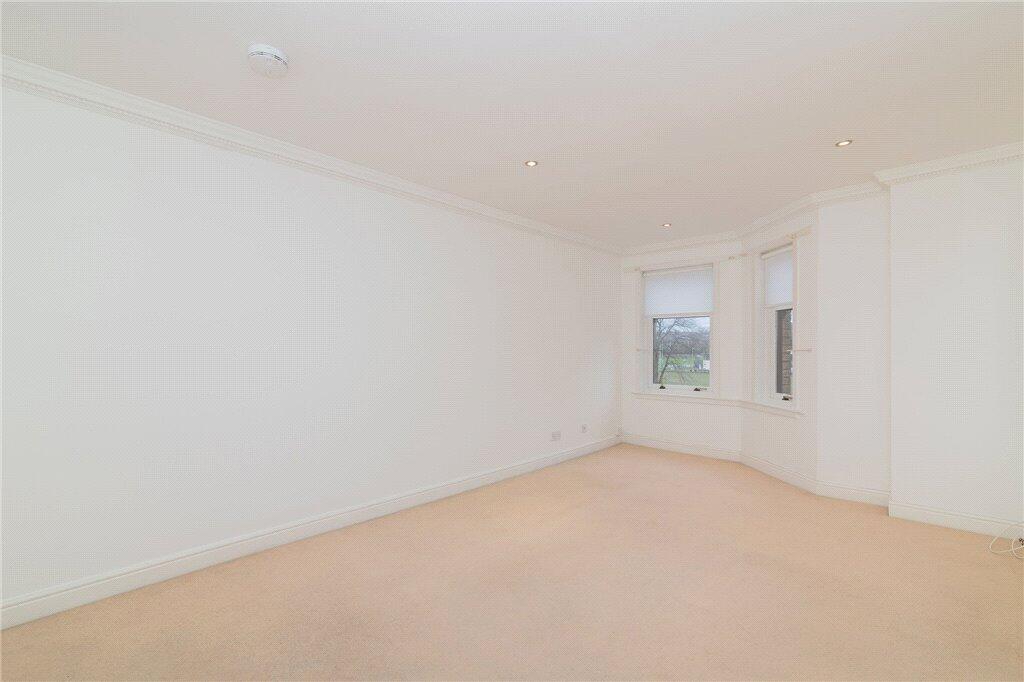 Apartment in Glasgow - View 5