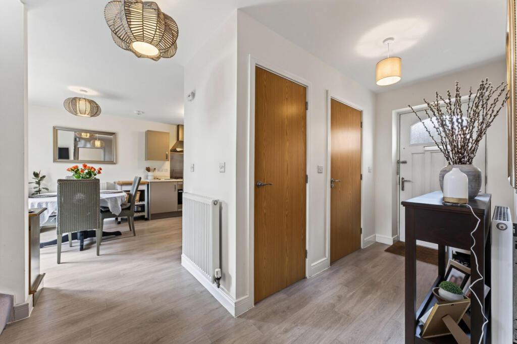 House in Burton Latimer - View 4