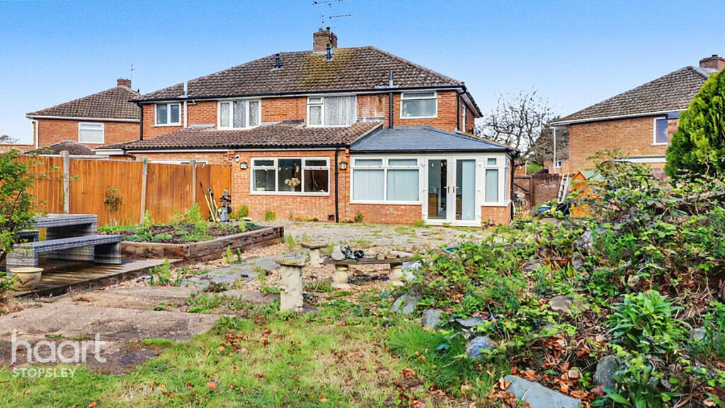 Main image of property: Collingtree, Luton