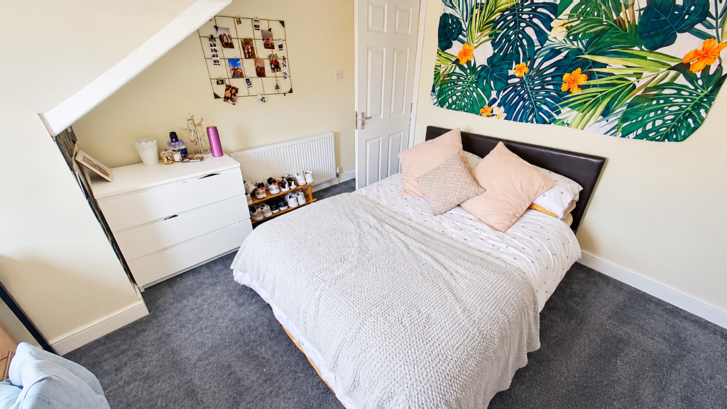 House in Leeds - View 5