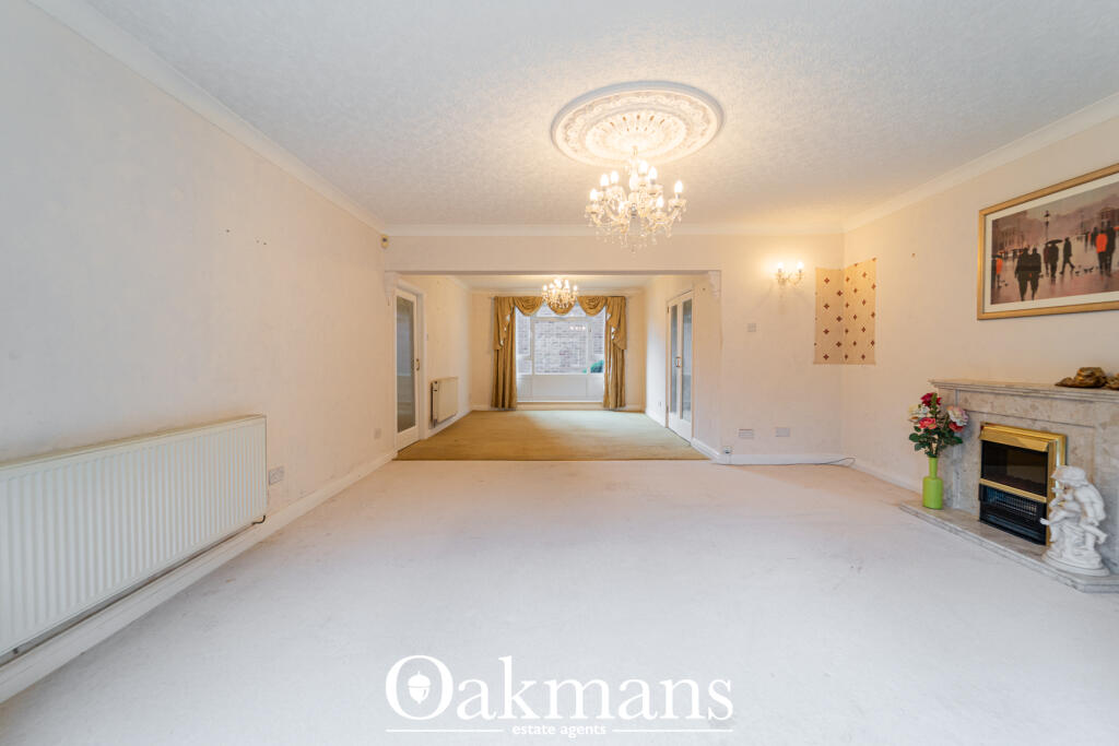 Bryanston Court, Solihull, B91 photo 3