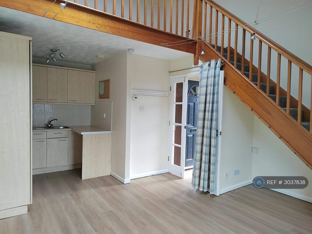 House in Peterborough - View 5