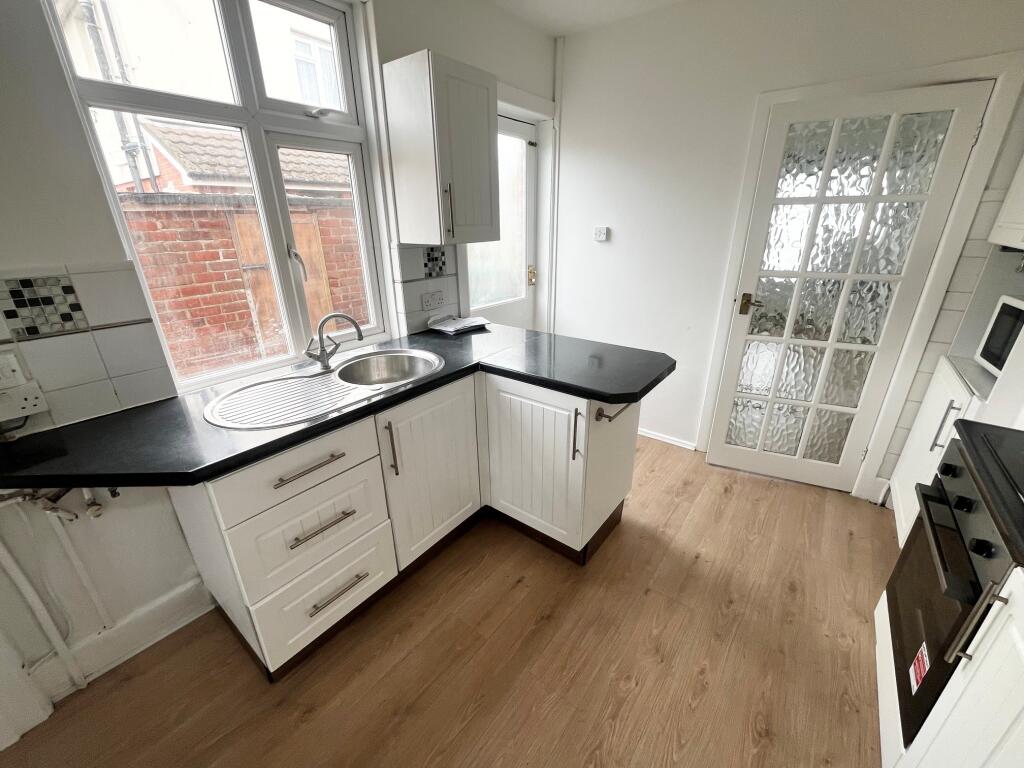 Mount Road, Bournemouth photo 5