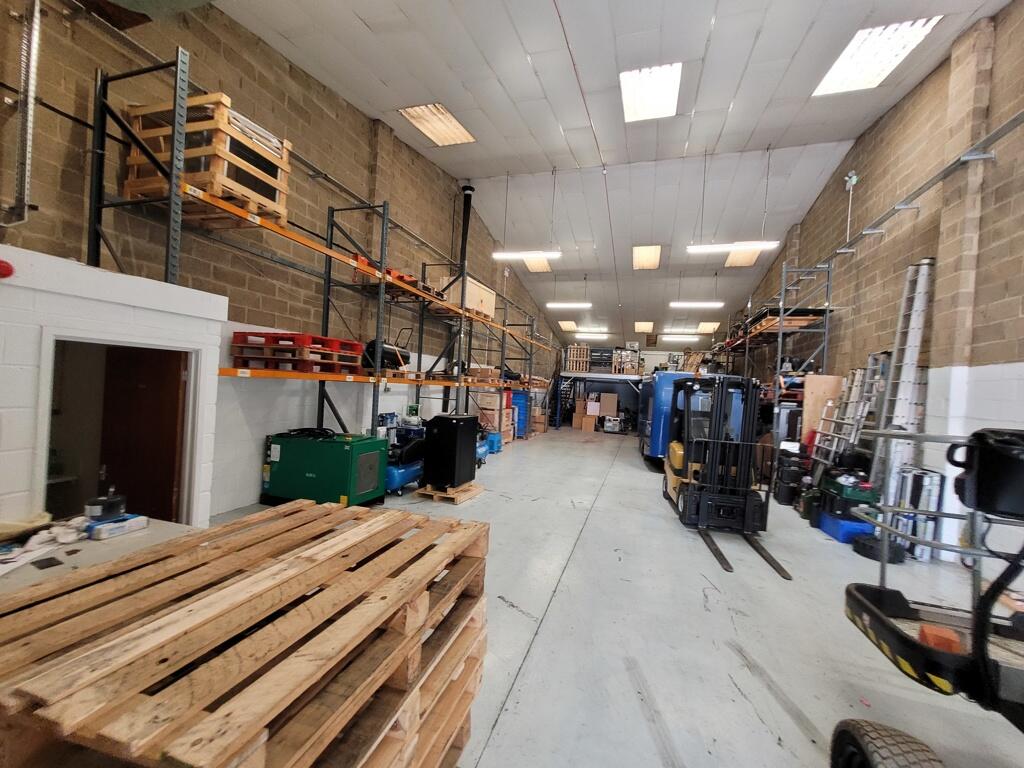 Photo 5