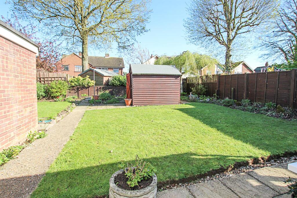 House in West Suffolk, Studlands Park, Newmarket - View 3