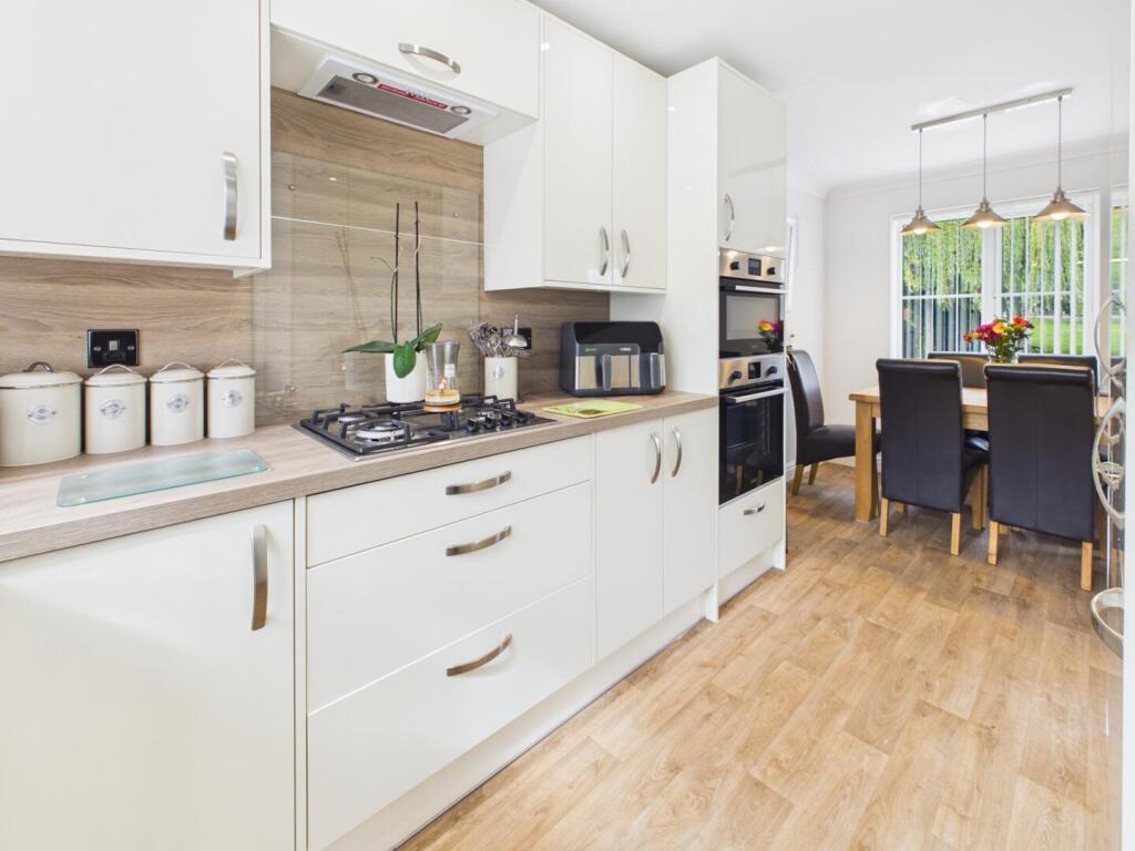 House in East Lindsey, Spilsby - More