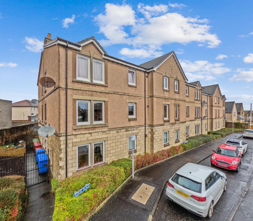 Main image of property: Kerse Place, Falkirk, Falkirk, FK1 1UH