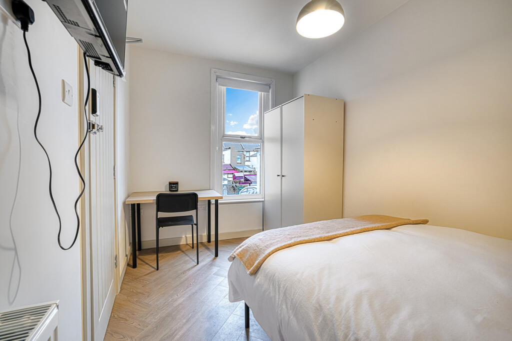 Main image of property: Priestfield Road, Gillingham, ME7