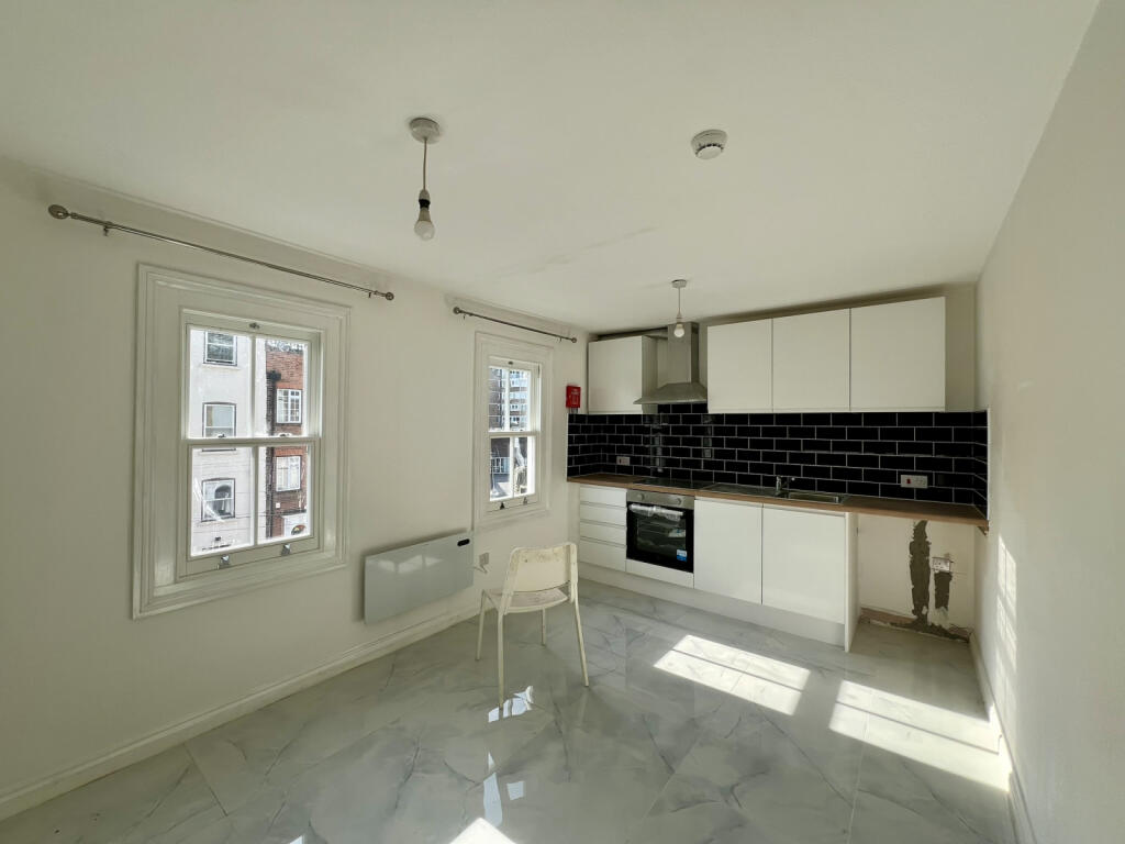 Main image of property: Simpson street, SW11 3HN