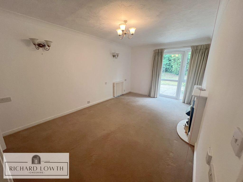 Holland Court, Willow Close, Poynton photo 3