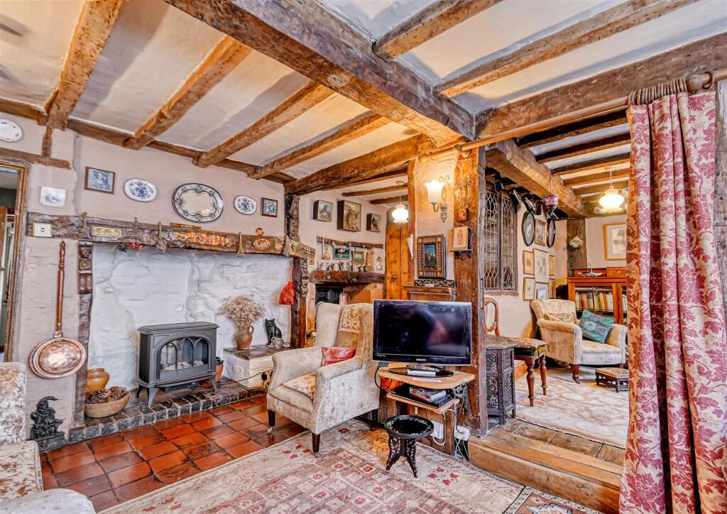 House in Bridgnorth, High Town, Oldbury - More