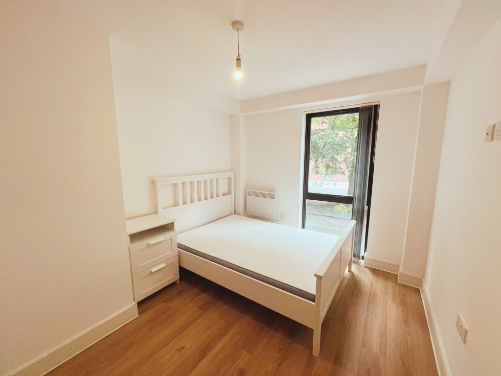 Apartment in Liverpool - View 5