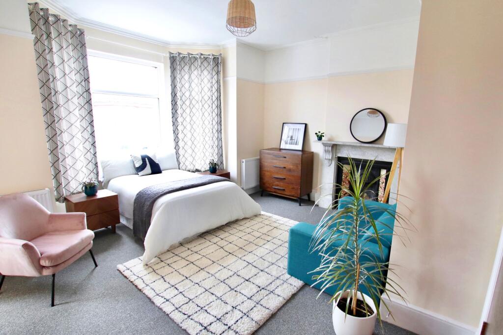 Main image of property: 66 Alma Road, Southampton, SO14