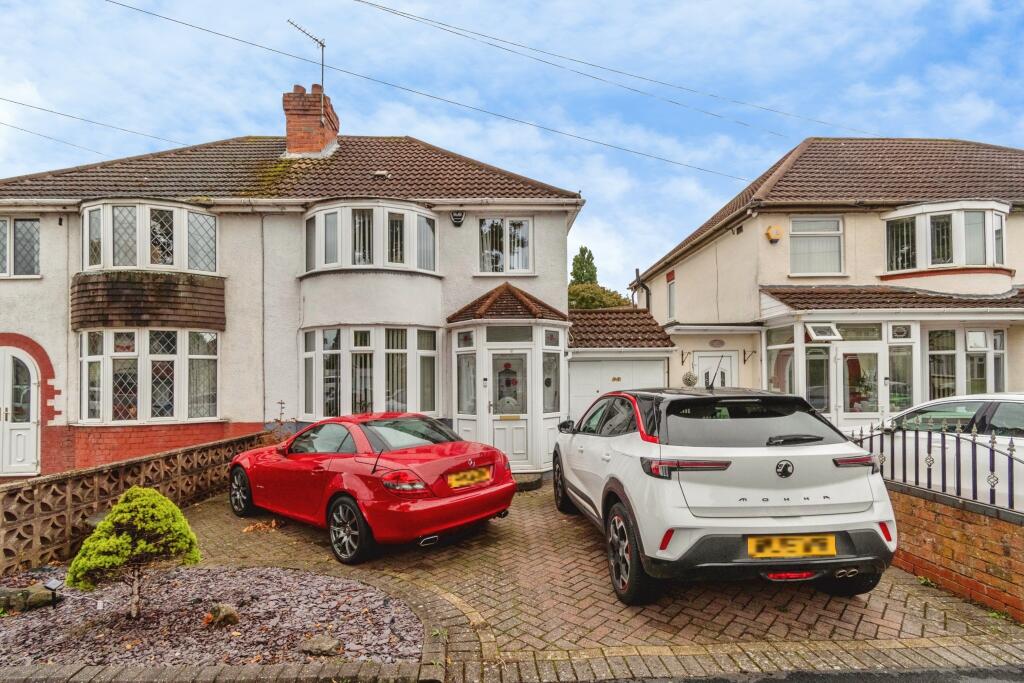 House in Dudley - View 5