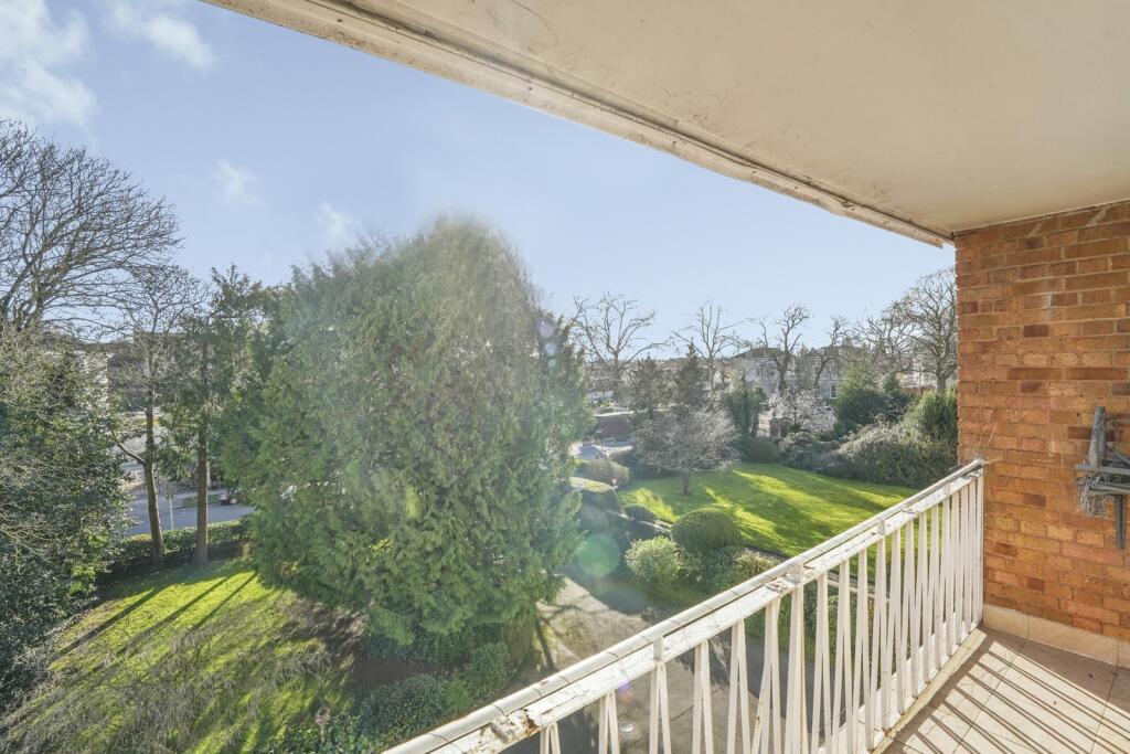 Pittville Circus Road, Cheltenham, Gloucestershire, GL52 photo 3