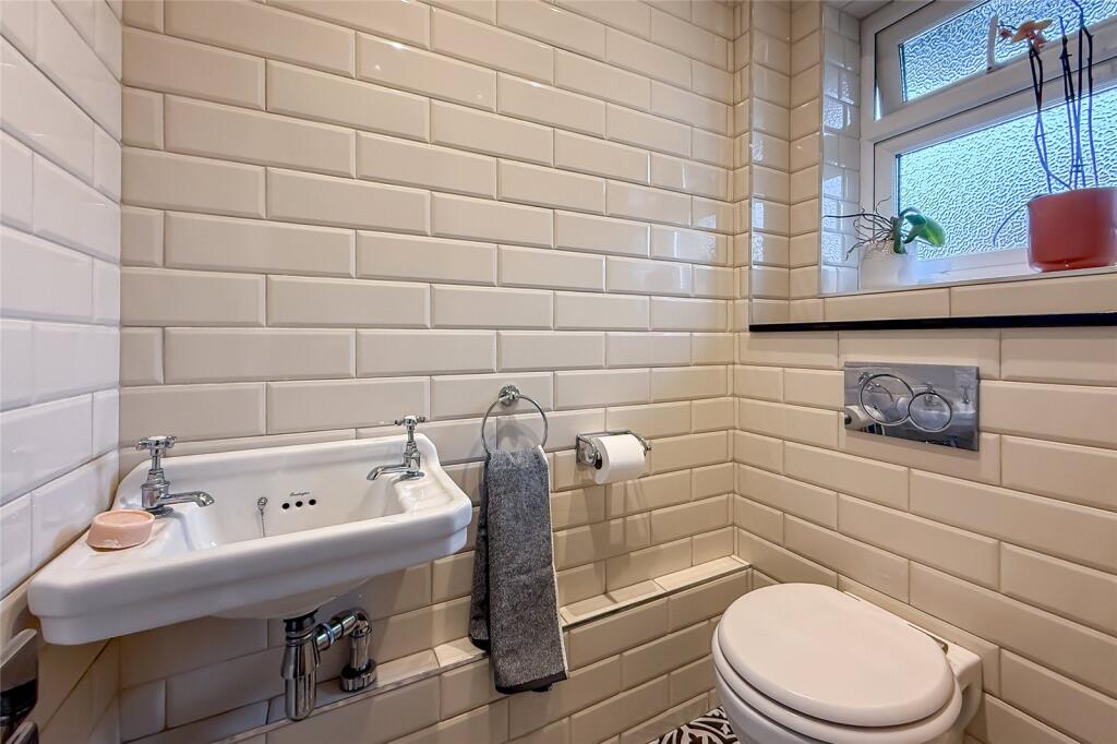 Additional image 22 of Woodland Drive, St. Albans, Hertfordshire, AL4