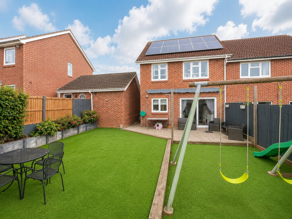 House in Colchester, Essex - View 3
