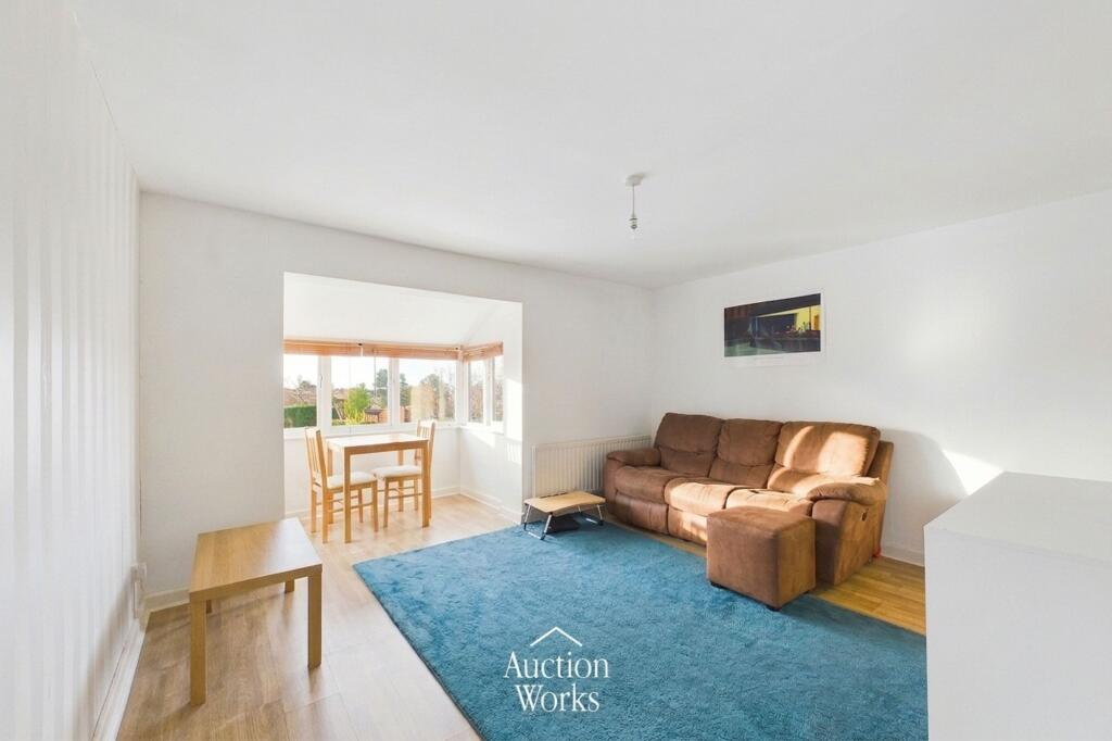 Apartment in Newcastle upon Tyne - View 3