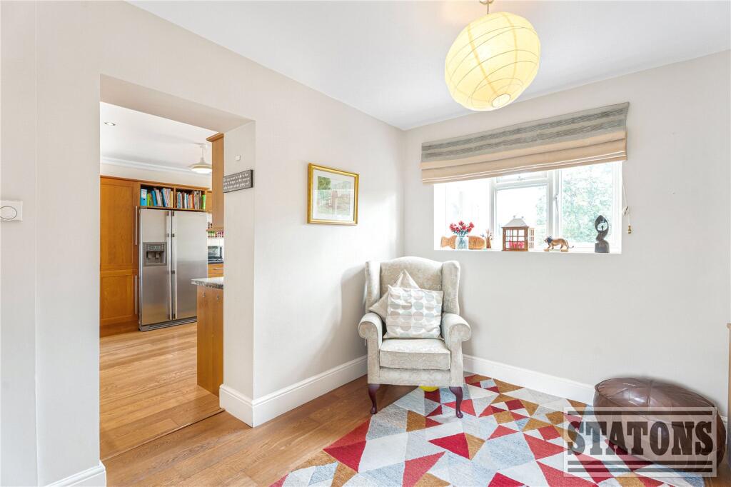 House in Enfield - More