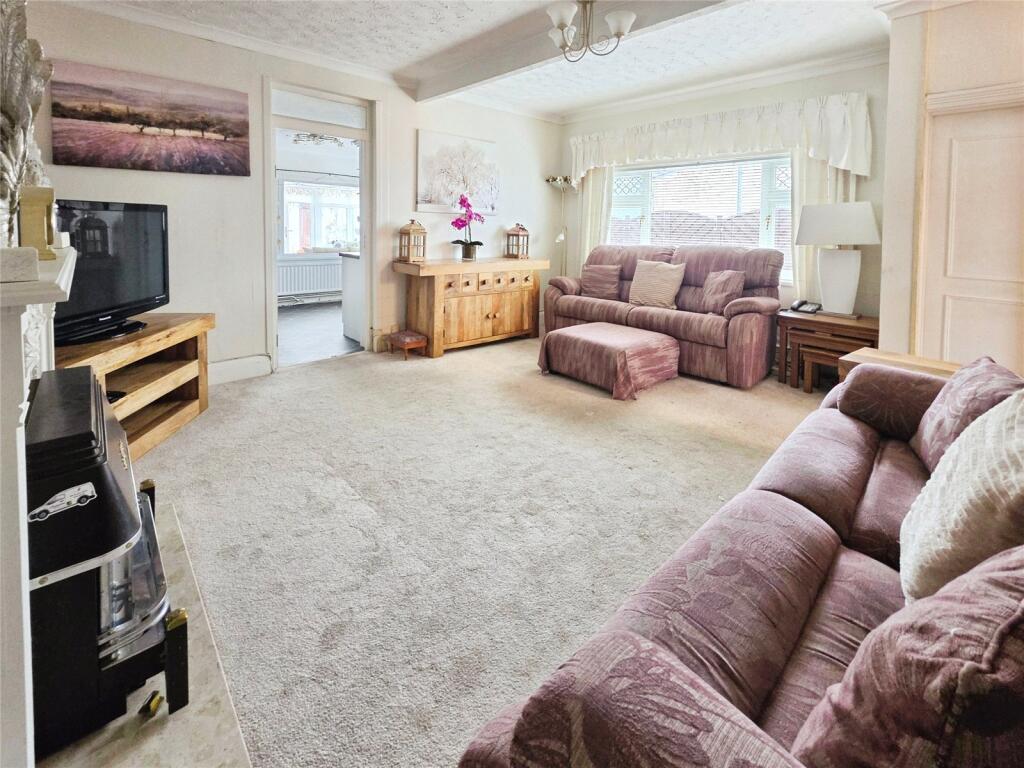 House in Clydach, Swansea - View 4