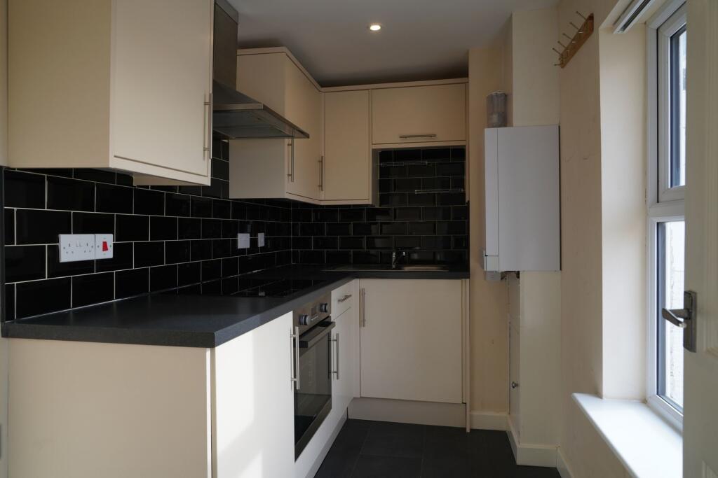 Main image of property: High Street, Strood, ME2